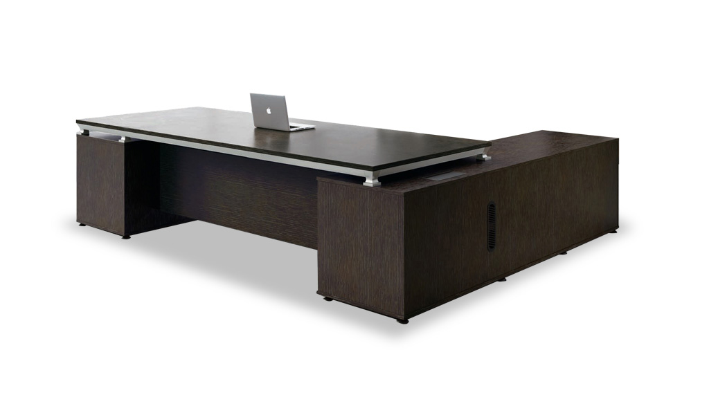 ‘Eazy’ 9 Feet Office Table With Wireless Charger