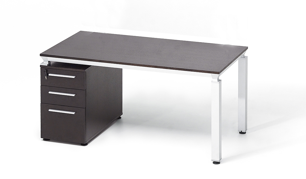 ‘Eazy’ 4.5 Feet Office Desk In Dark Oak Veneer