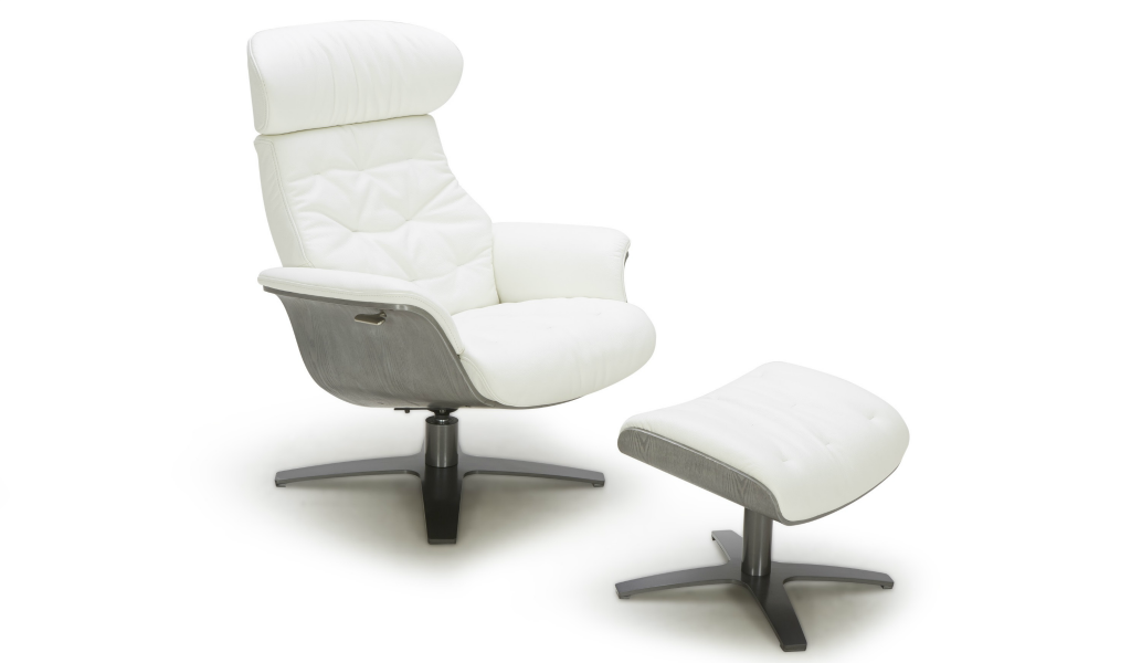 ‘Karma’ Lounge Chair In White Leather